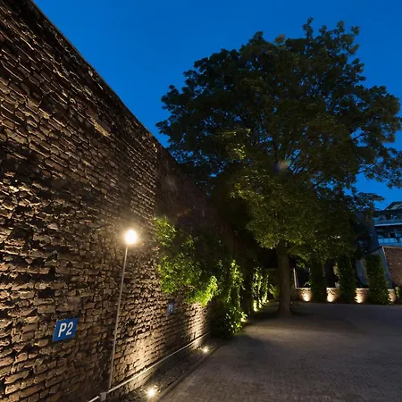 Conti - Partner Of Sorat Hotel 4*