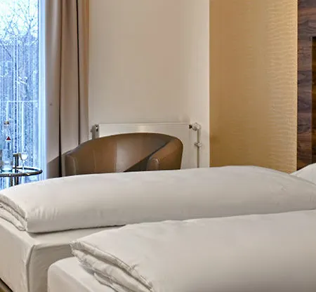 Conti - Partner Of Sorat 4* 뒤스부르크