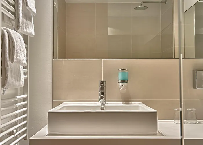 Conti - Partner Of Sorat Отель