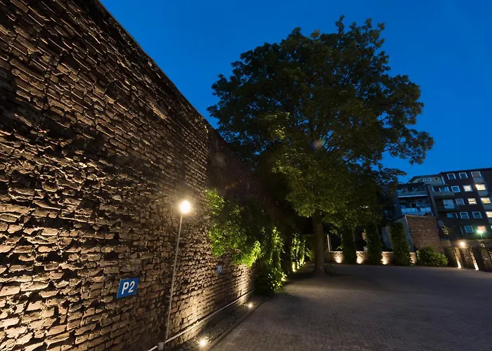 Conti - Partner Of Sorat Hotel 4*